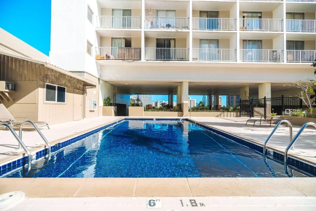 Gem Of Waikiki At Inn On The Park Honolulu Zewnętrze zdjęcie